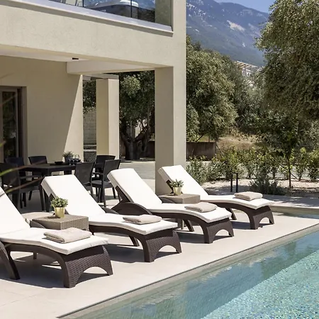 Vila Elaion By Select Trapezaki (Kefalonia)